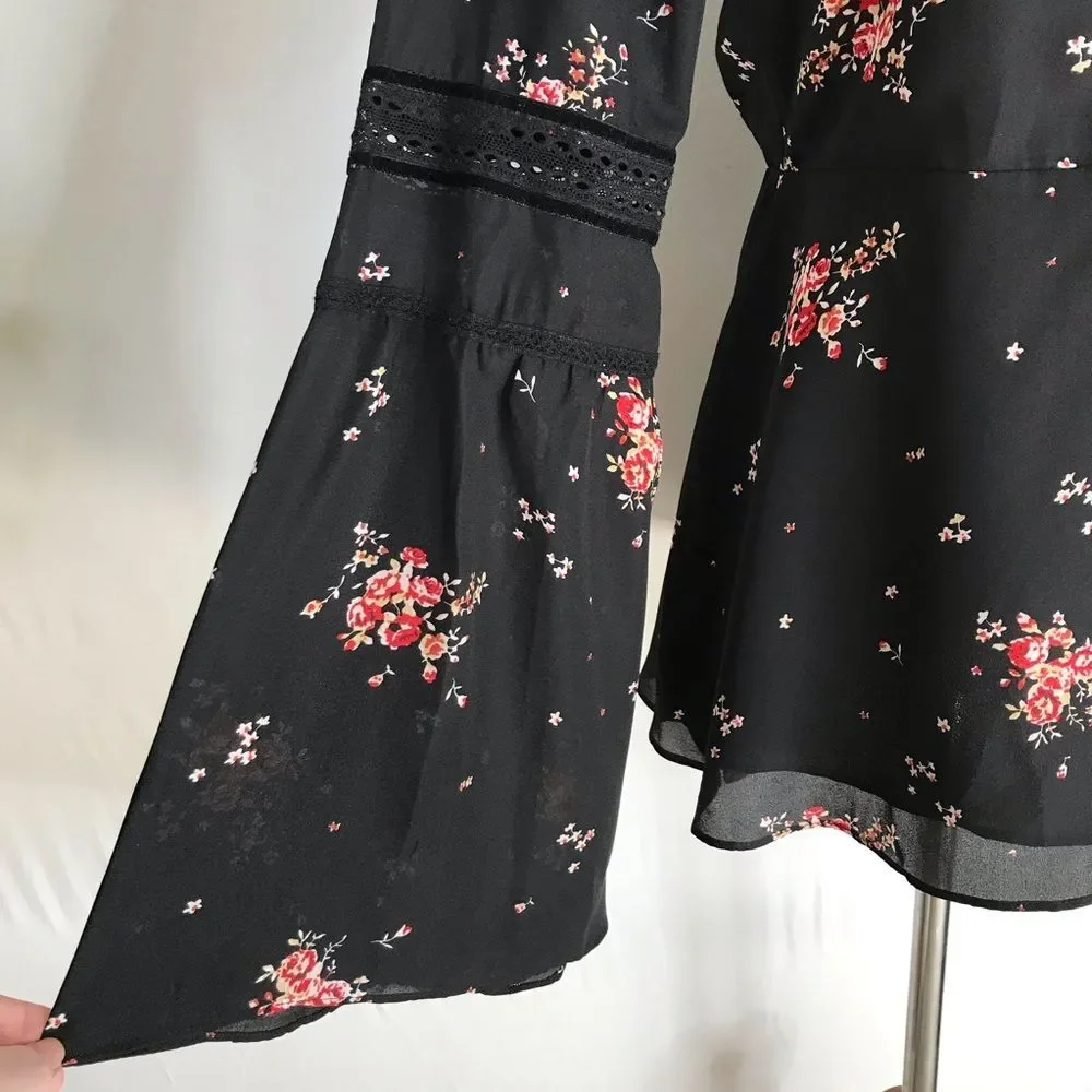 Show Me Your MuMu Lafayette Blouse XS NWT Black Red Cherry Blossom Bell Sleeve
